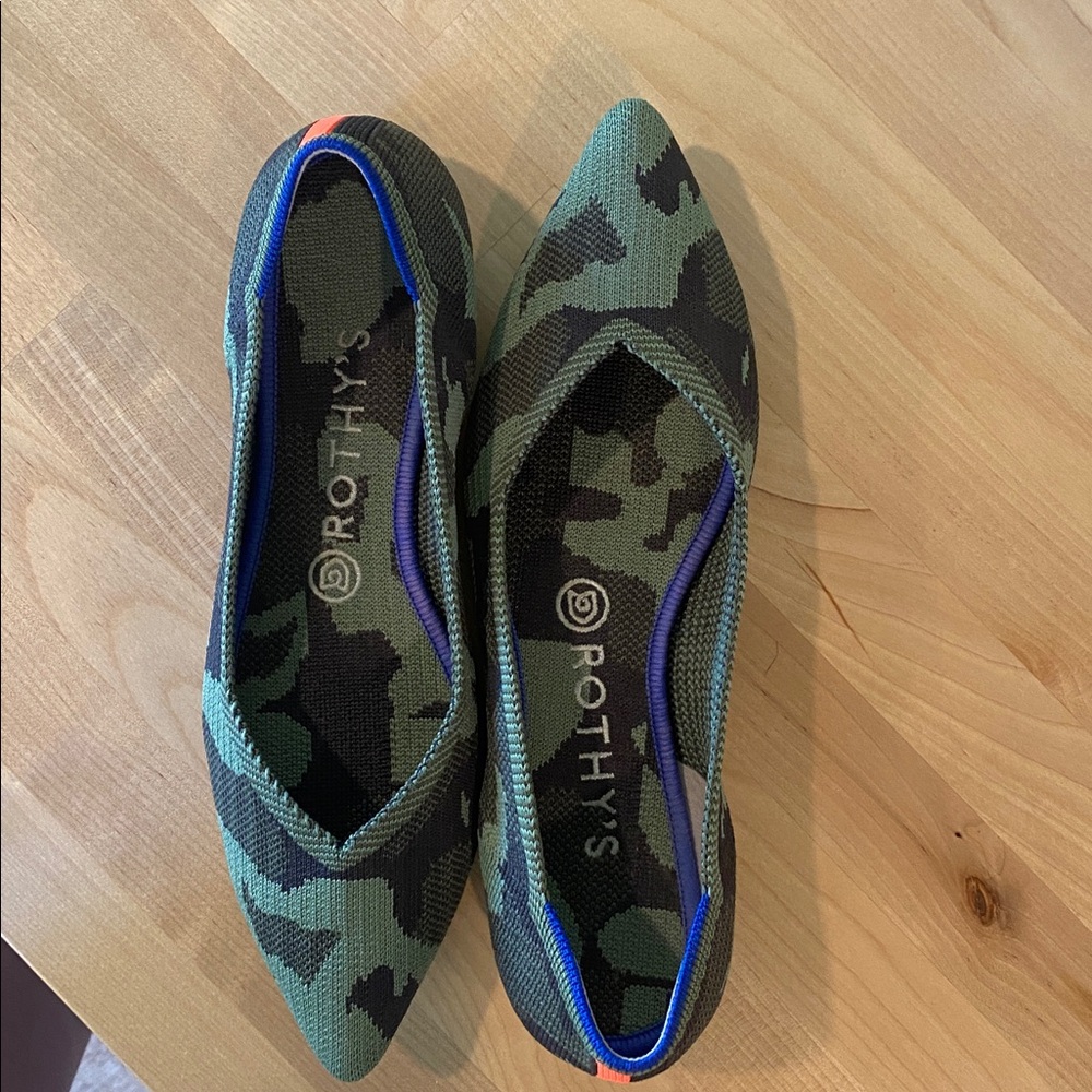 Rothy's Green and Black Camouflage Flats